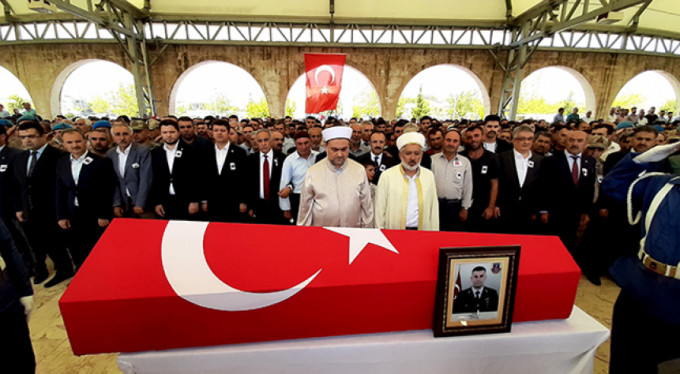 Ailenin 3 uzman çavuşundan 1'i şehit oldu