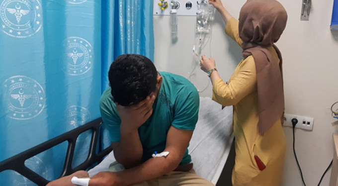 Bahçede yılan dehşeti!