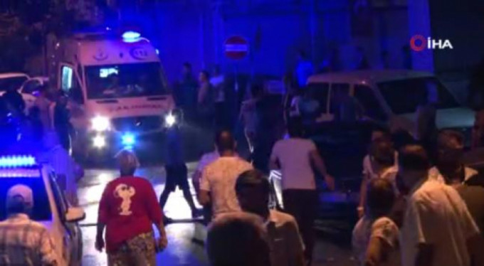 Aile katliamı! 3 ölü 1 yaralı