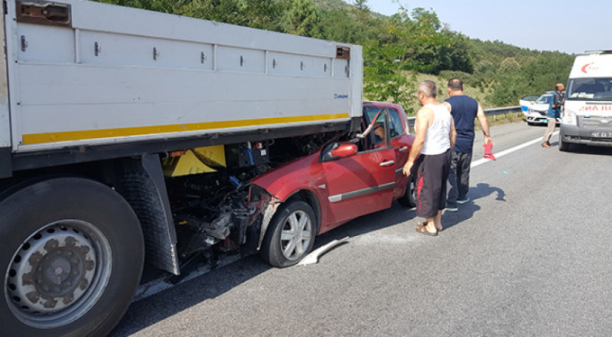 Metrelerce sürüklendi! 4 yaralı