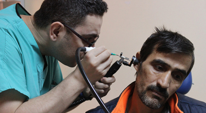 Kulağından öyle şeyler çıktı ki...