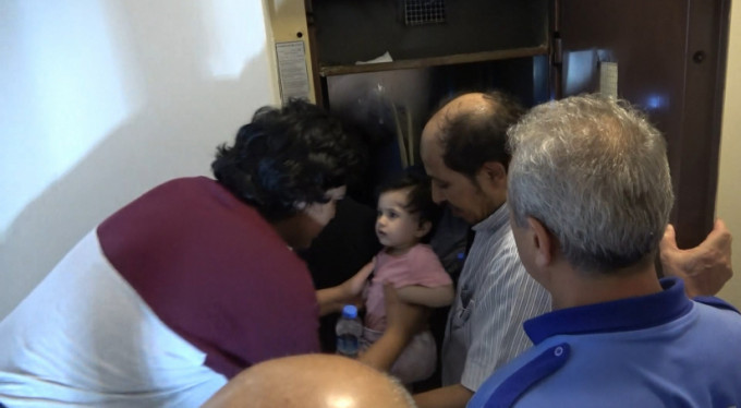 Bursa'da panik anları! Biri bebek 5 kişi...