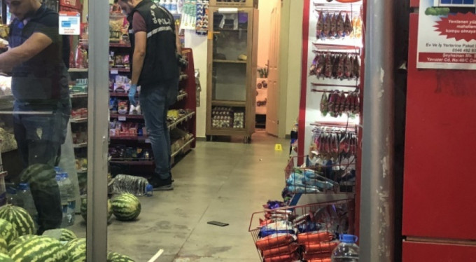 Öğretmen marketçiyi vurdu!