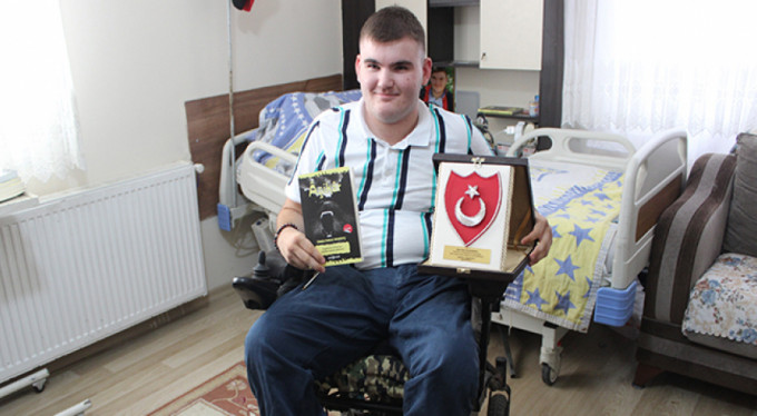 Engelin olmadığını azmiyle gösterdi