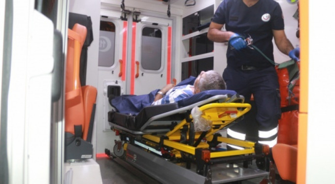 Polis lojmanları önünde silah sesleri: 1 yaralı