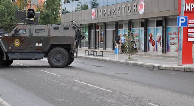 İki aile arasında silahlı kavga! 1 ölü