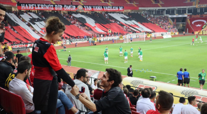 Eskişehirspor-Bursaspor maçında sürpriz teklif!