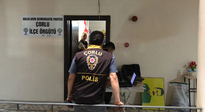 HDP binasına terör baskını!