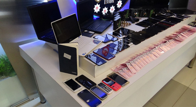 O çeteye operasyon! Vurgun yapmışlardı...