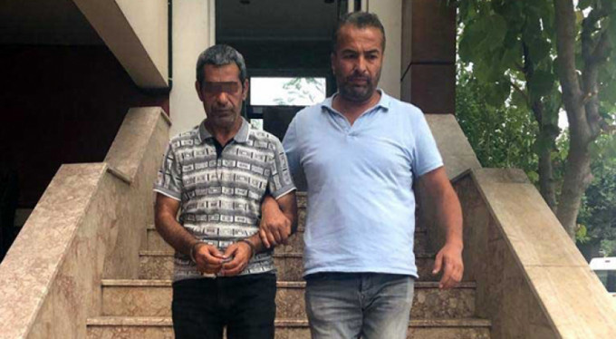 Eşini 15 kez bıçakladı, "İstemeden oldu" dedi!