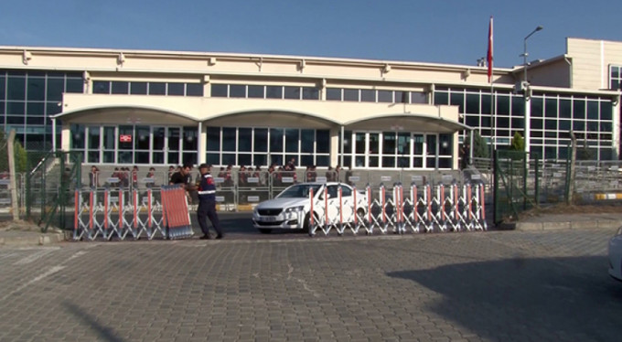 Adnan Oktar suç örgütü hakim karşısına çıkıyor