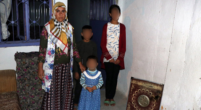 Evi yandı, 3 çocuğuyla mağdur oldu!