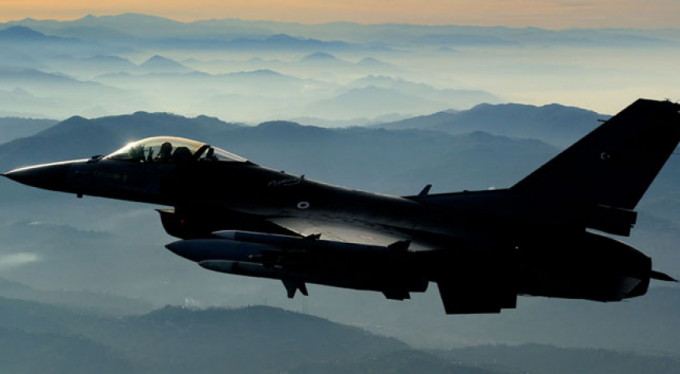 F-16'lar Suriye'de!