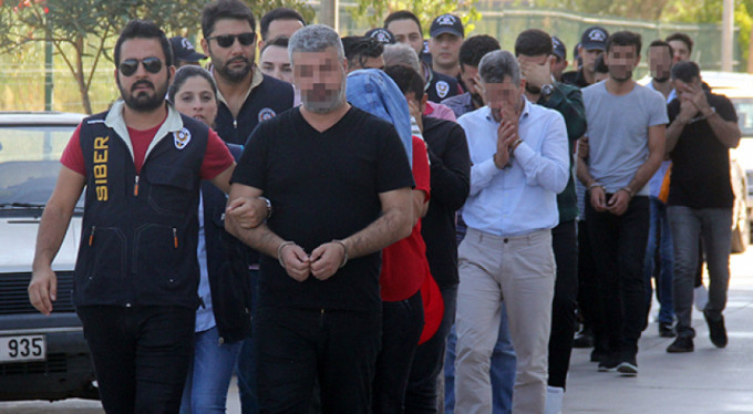 O şebeke lideri tutuklandı! Aylık geliri dudak uçuklattı