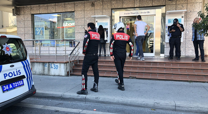 İlginç banka soygunu! "Kusura bakmayın..."