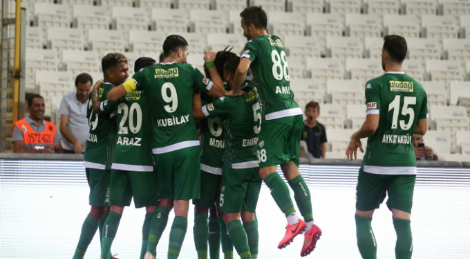 Lidere selam dur: 1-0