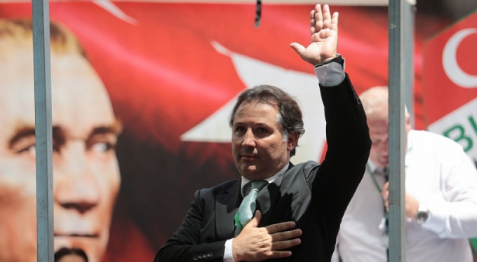 Mesut Mestan konuşacak!