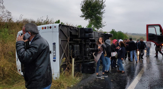 Faciadan dönüldü: 8 yaralı