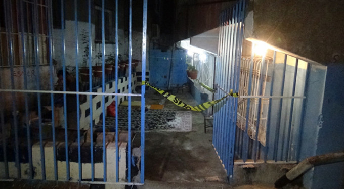 Amca ve yengesini kurşunladı!