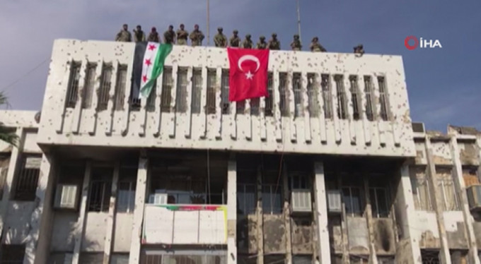 Rasülayn'da Türk bayrağı dalgalanıyor!