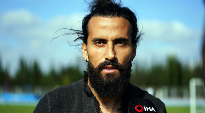 Hem kaptan hem teknik adam mı?