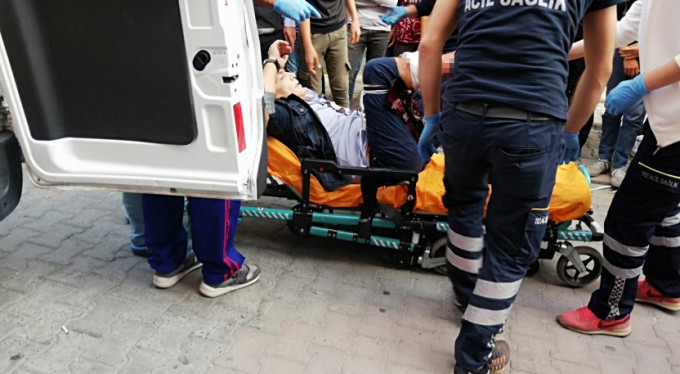 Sokak ortasında silahlı kavga! 1 yaralı
