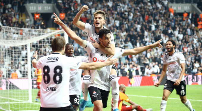 'Hak ettiğimiz şampiyonluğa ulaşmak istiyoruz'