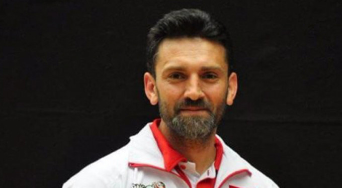 Milli antrenörden acı haber!