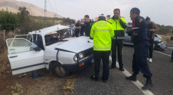 Feci kaza! 1 ölü 3 yaralı