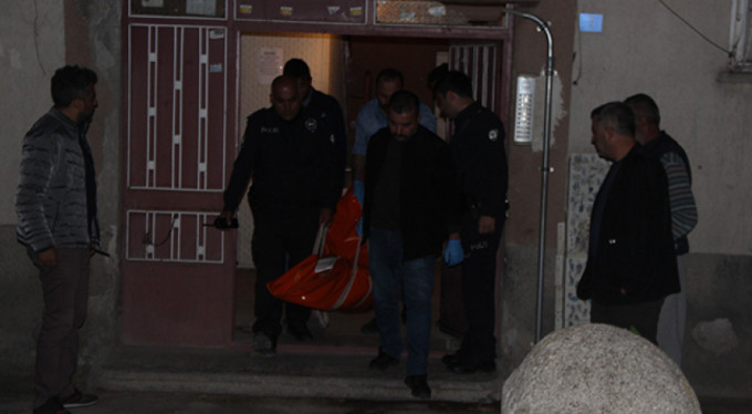 Çocuğunun gözleri önünde öldürüldü!