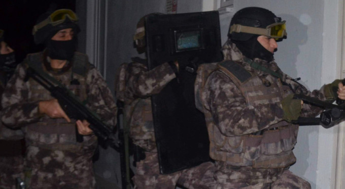 Bursa'da hareketli saatler! 26 kişi...