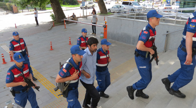 Bursa'da 4 kişiyi öldüren cani akıllı çıktı!