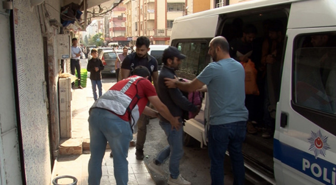 Polisleri bile şaşırtan operasyon!