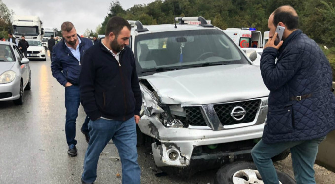 Bursa'da 'sis' kazası! Yaralılar var...