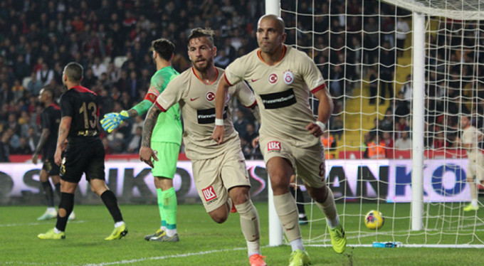 G.Saray, Antep'te moral buldu: 0-2