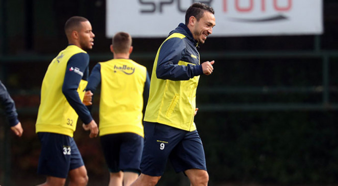 F.Bahçe'de Mevlüt şoku!