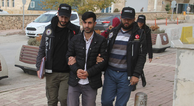 'Pes artık' dedirten olay! Kavurma arası uyuşturucu