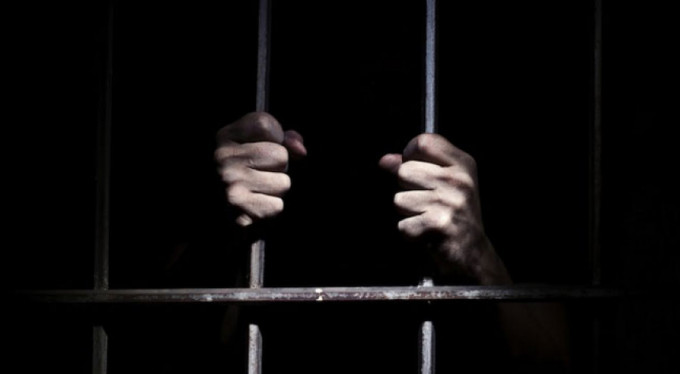 Eski belediye başkanına 5 ay hapis!