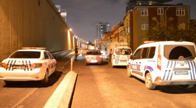 Şoförle tartışıp ambulansa kurşun yağdırdılar