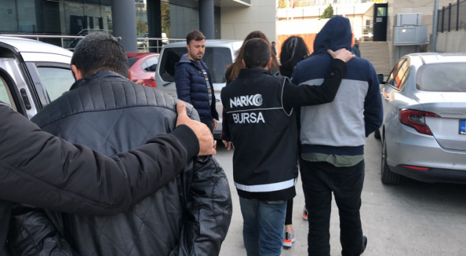 Bursa'da 'Fırtına'dan kaçamadı!