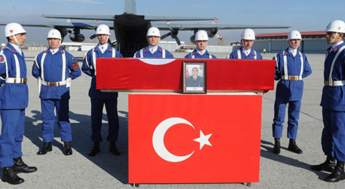 Şehit asker memleketine uğurlandı