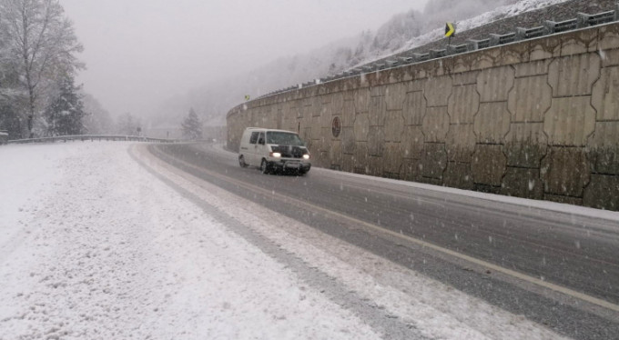 Bursa-Ankara karayolu kara teslim!