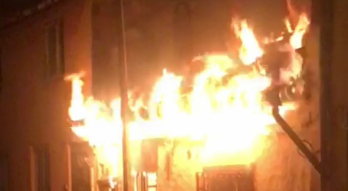 Bursa'da alevler geceyi aydınlattı!