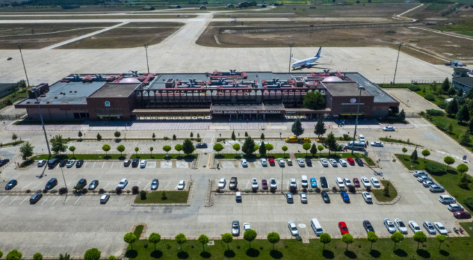 Bursa'dan kaç bin kişi uçtu?