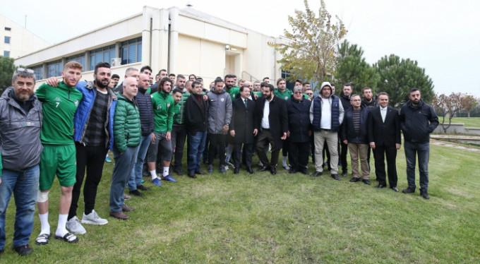 Bursaspor taraftarı kıvılcımı yaktı!