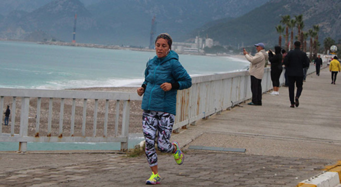 Sabah yapılan sporun faydadan çok zararı var