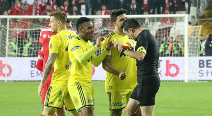 Rodrigues için gözler PFDK'da