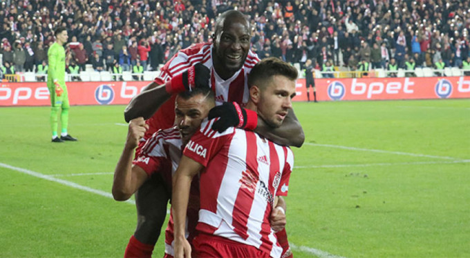 Sivasspor'un o isimler sırtlıyor!