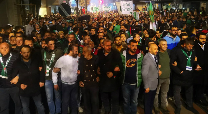 Bursa'da tarihi yürüyüş! Bursasporlular...