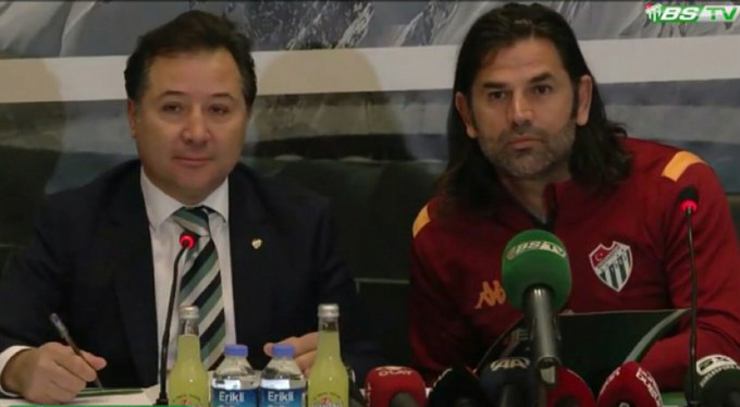 İbrahim Üzülmez imzaladı!